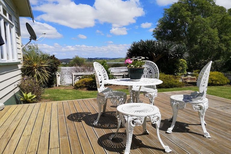 Photo of property in 1204 Wharehine Road, Port Albert, Wellsford, 0973