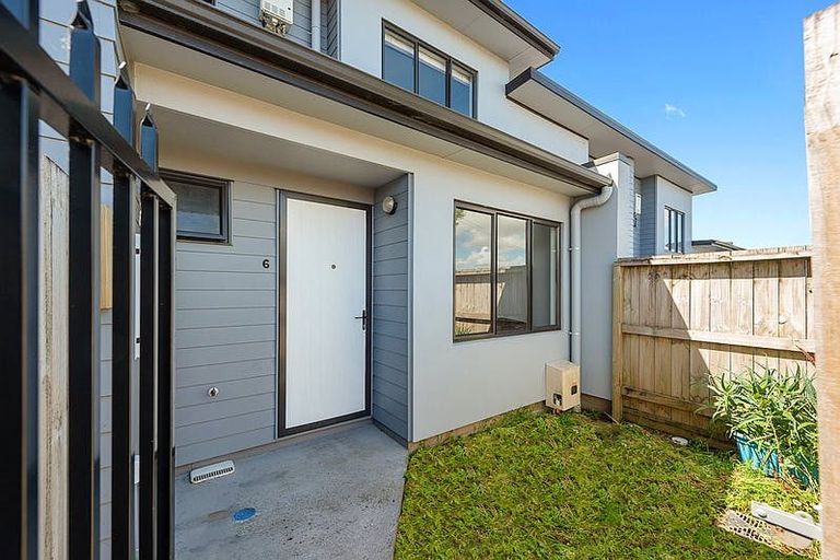 Photo of property in 110b Hillcrest Road, Hillcrest, Hamilton, 3216