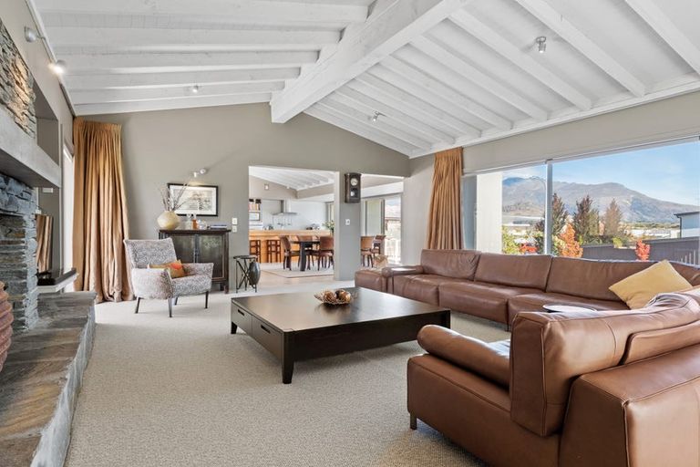 Photo of property in 1 Advance Terrace, Arrowtown, 9302