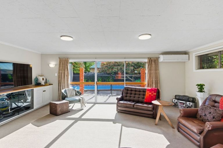 Photo of property in 5c Gilmore Place, Burnside, Christchurch, 8053