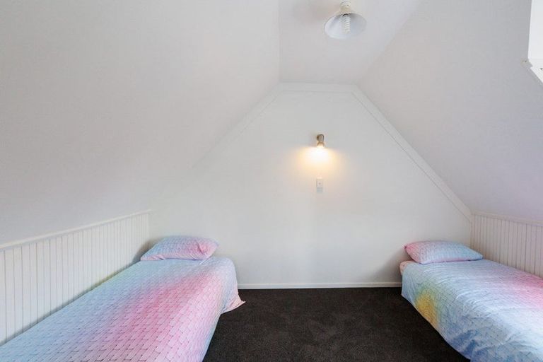 Photo of property in 31 Limbrick Street, Terrace End, Palmerston North, 4410