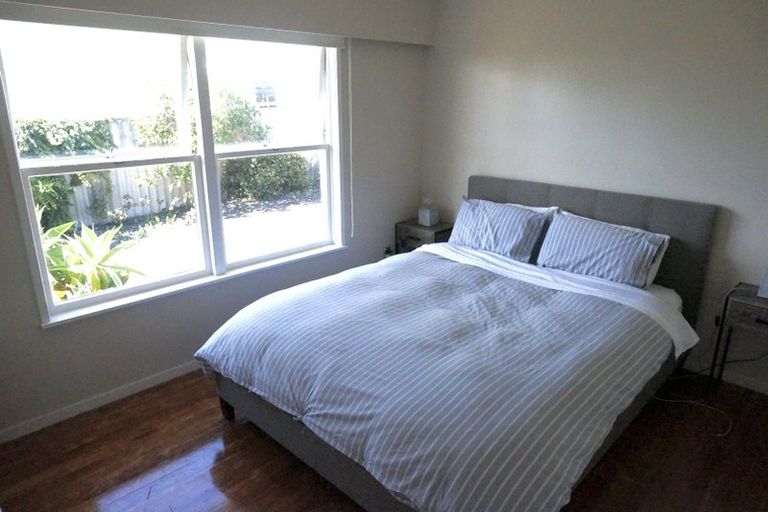 Photo of property in 1/23 Aramoana Avenue, Devonport, Auckland, 0624