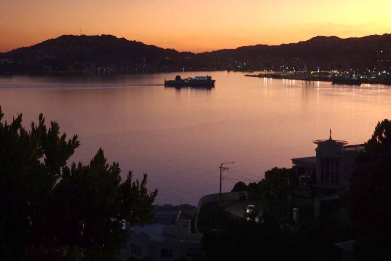 Photo of property in 9 Homebush Road, Khandallah, Wellington, 6035