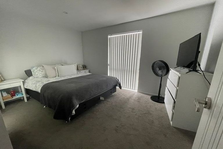 Photo of property in 76 Makamaka Lane, Albany Heights, Auckland, 0632