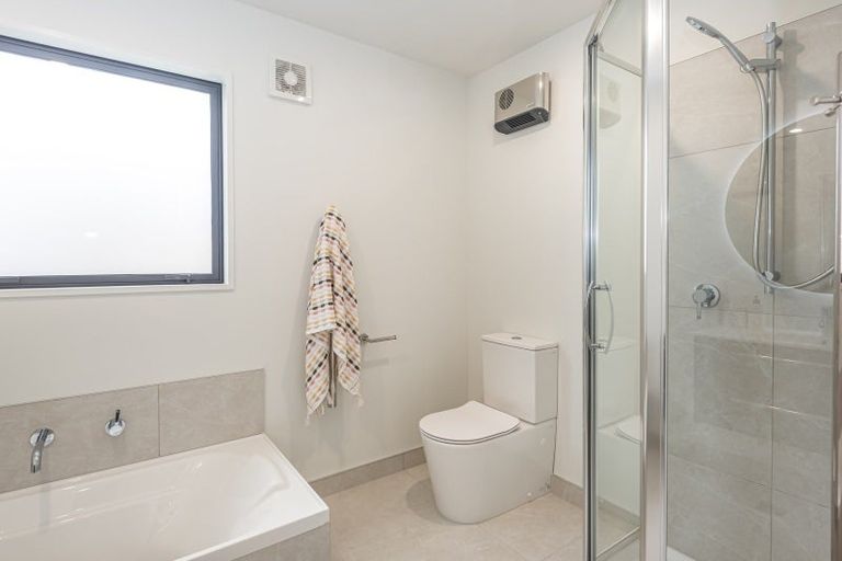 Photo of property in 3/117 Hills Road, Edgeware, Christchurch, 8013