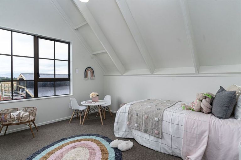 Photo of property in 342 No 1 Line, Tauwharenikau, Tauherenikau, 5771