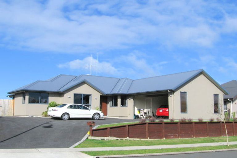 Photo of property in 49 Saint James Drive, Huntington, Hamilton, 3210