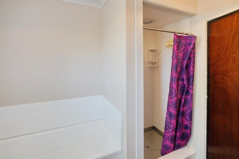 Photo of property in 17 Masham Road, Broomfield, Christchurch, 8042