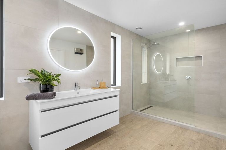 Photo of property in 147 Wingatui Road, Mosgiel, 9024