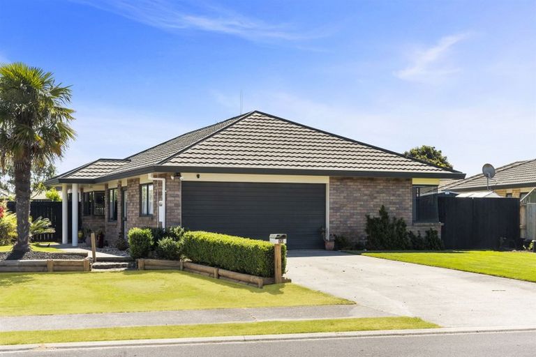 Photo of property in 10 Ocean Crest, Papamoa Beach, Papamoa, 3118