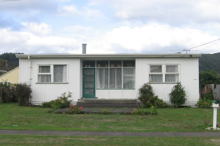 Photo of property in 1226 Taita Drive, Taita, Lower Hutt, 5011