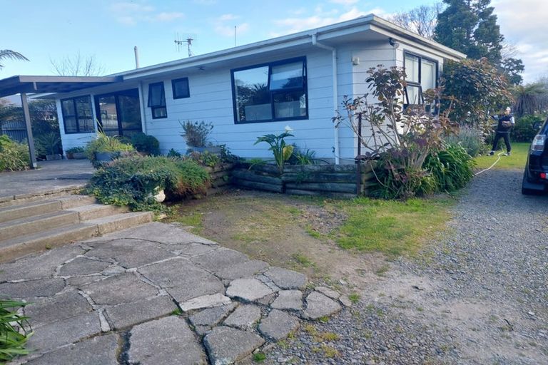 Photo of property in 15 Gow Avenue, Haumoana, 4102