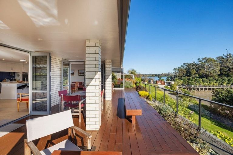 Photo of property in 6 Lees Cove, Karaka, Papakura, 2113