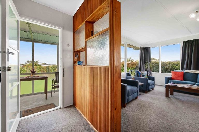 Photo of property in 211 Hibiscus Coast Highway, Red Beach, 0932