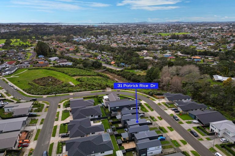 Photo of property in 31 Patrick Rice Drive, Swanson, Auckland, 0614