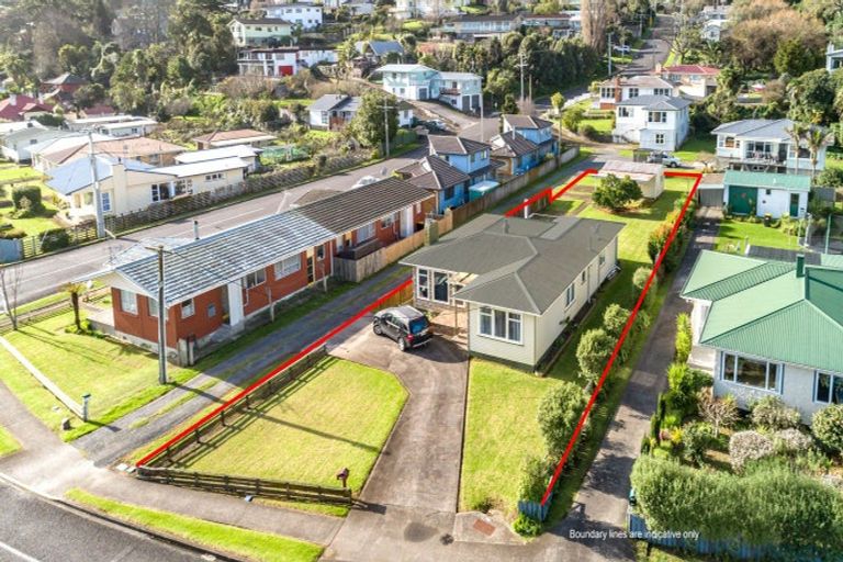 Photo of property in 204 Parawai Road, Thames, 3500