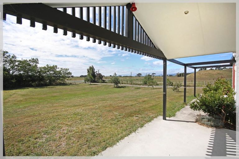 Photo of property in 450 Foxton Shannon Road, Foxton, 4893