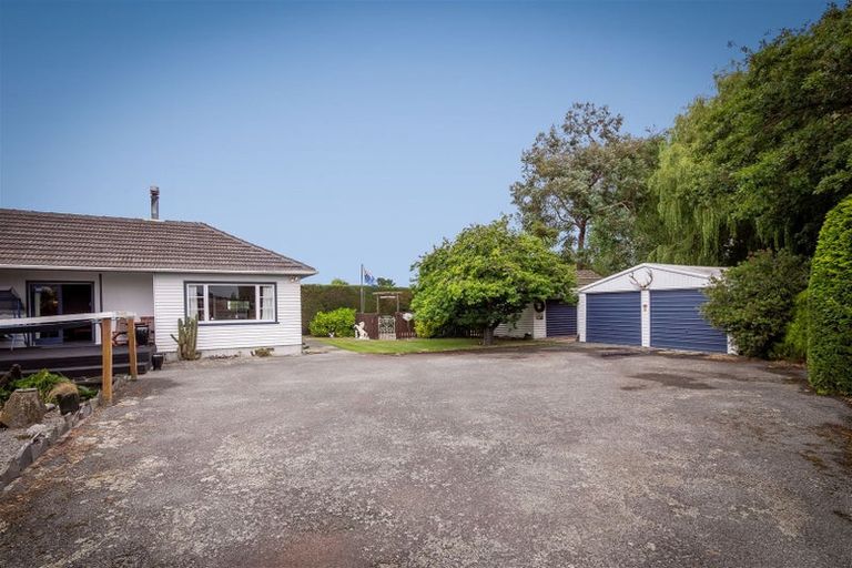 Photo of property in 237 Leeston Road, Springston, Christchurch, 7674