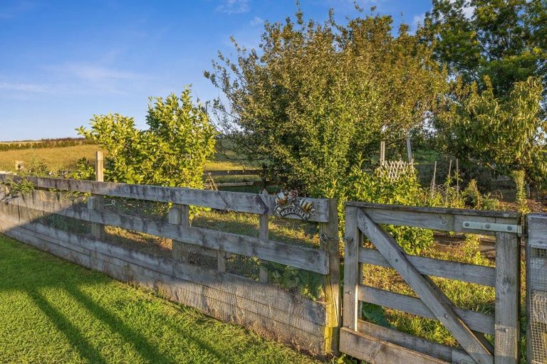 Photo of property in 235 Hiwi Road, Tauwhare, Hamilton, 3287