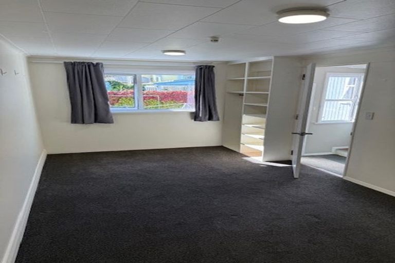 Photo of property in 87 Majoribanks Street, Mount Victoria, Wellington, 6011