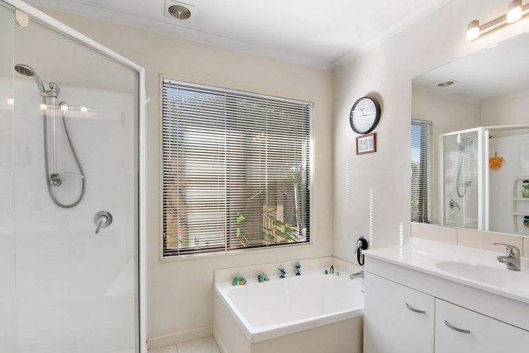 Photo of property in 2 Mccrae Street, Wakefield, 7025