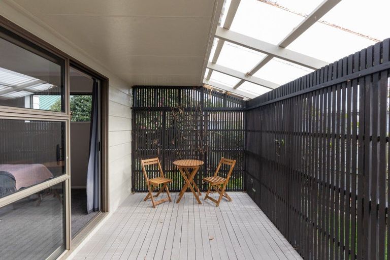 Photo of property in 17b Cecil Place, Cloverlea, Palmerston North, 4412