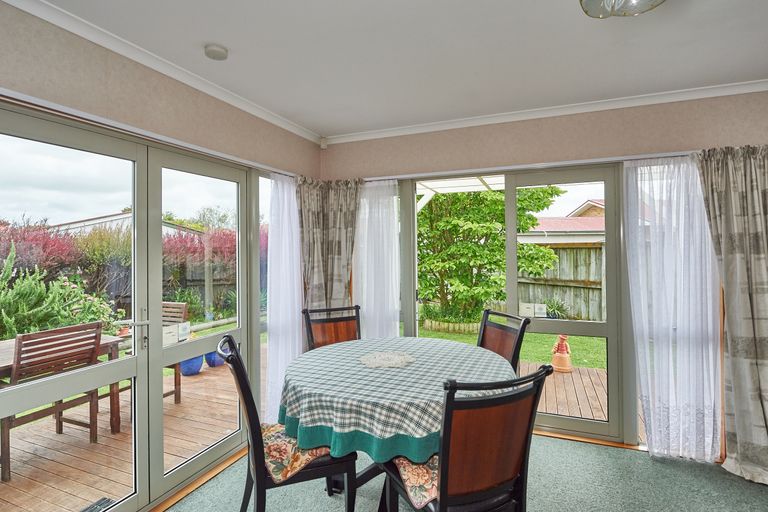 Photo of property in 12a Hurley Place, Awapuni, Palmerston North, 4412