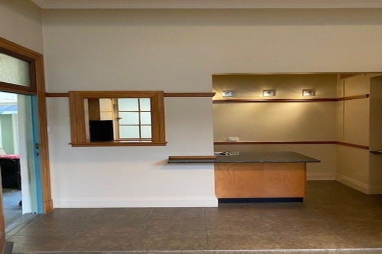 Photo of property in 214b Emerson Street, Napier South, Napier, 4110