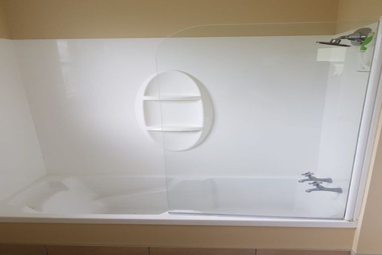 Photo of property in 379 Ilam Road, Bryndwr, Christchurch, 8053