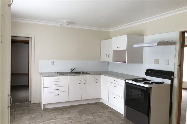 Photo of property in 7 Windsor Place, Levin, 5510