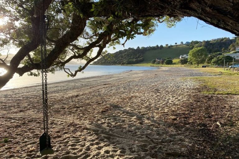 Photo of property in 11 Davidson Avenue, Tamaterau, Whangarei, 0174