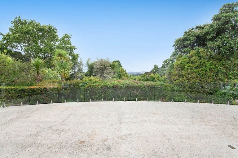 Photo of property in 6 Lancelot Road, Orewa, 0931