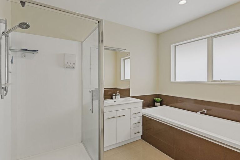 Photo of property in 55 Oakwood Drive, Rangiora, 7400