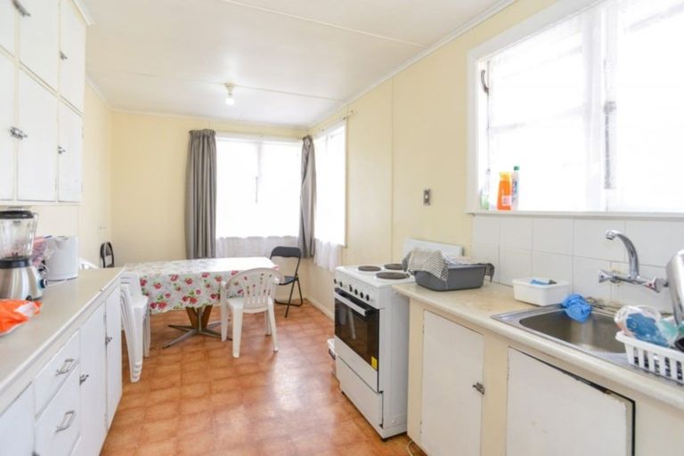 Photo of property in 923 Bledisloe Street, Raureka, Hastings, 4120