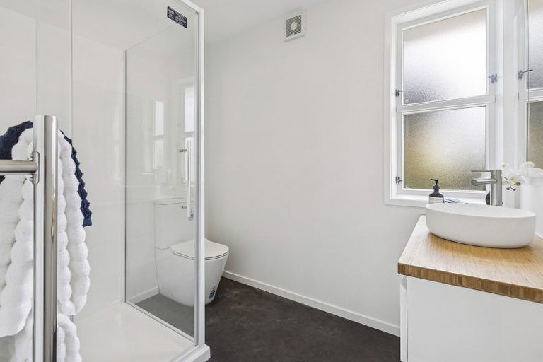 Photo of property in 22 Quebec Street, Kingston, Wellington, 6021