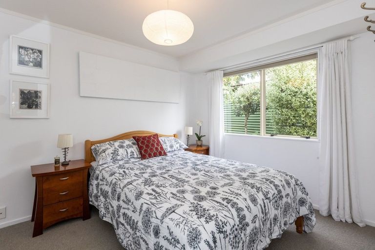 Photo of property in 8a Mchardy Street, Havelock North, 4130