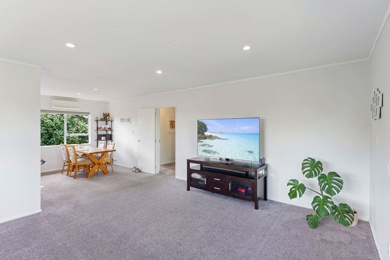 Photo of property in 83 Huia Street, Waikanae, 5036