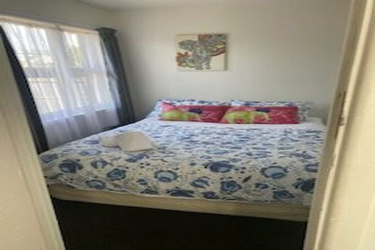 Photo of property in 4/102 Springfield Road, St Albans, Christchurch, 8014