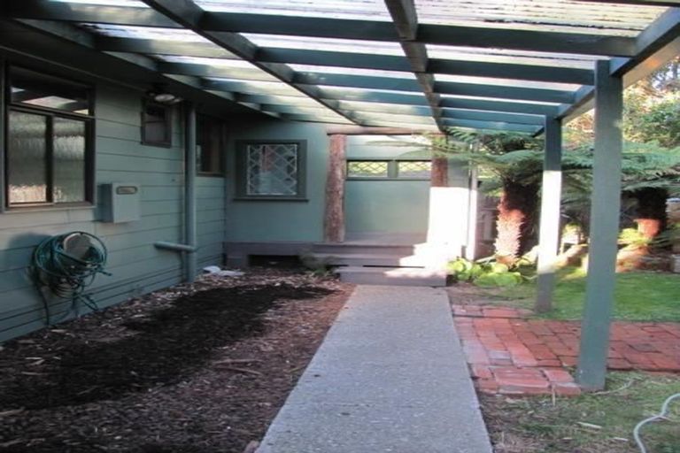 Photo of property in 38 Rakiura Parade, Otatara, Invercargill, 9879