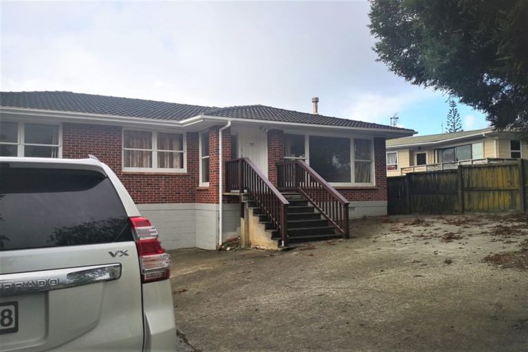 Photo of property in 31 Kingdale Road, Henderson, Auckland, 0610