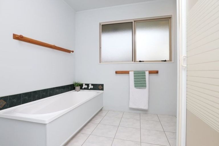 Photo of property in 19b Charles Crescent, Beerescourt, Hamilton, 3200