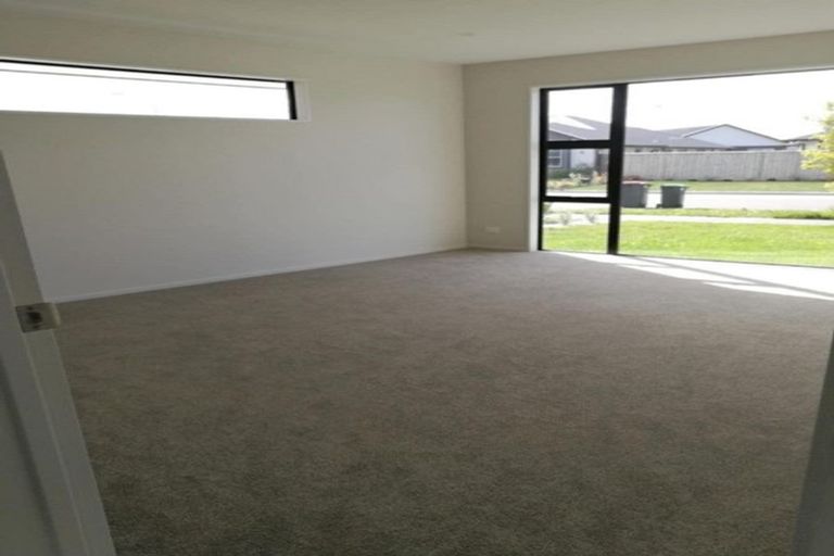 Photo of property in 28 Four Peaks Drive, Wigram, Christchurch, 8025