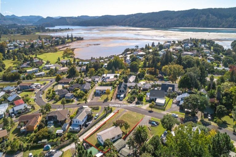 Photo of property in 209 Tirohanga Drive, Whangamata, 3620