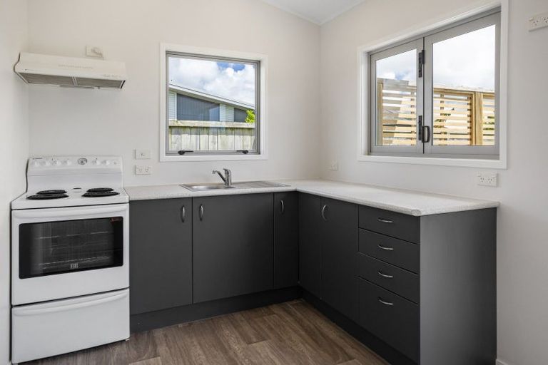 Photo of property in 6 Rena Place, Whitianga, 3510