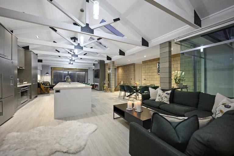 Photo of property in 32 Mangatawhiri Road, Omaha, Warkworth, 0986