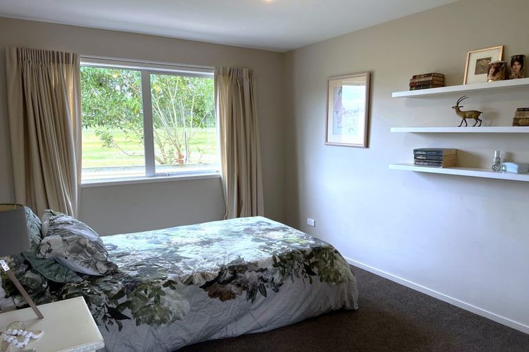 Photo of property in 11 Second Avenue, Glenbrook, Waiuku, 2681