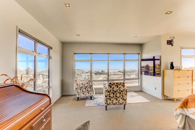 Photo of property in 34 Longbeach Drive, Castlecliff, Whanganui, 4501