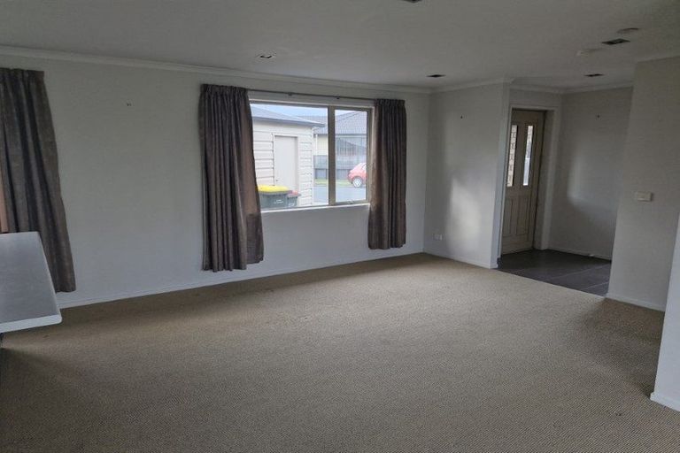 Photo of property in 4b Northpoint Way, Bell Block, New Plymouth, 4312