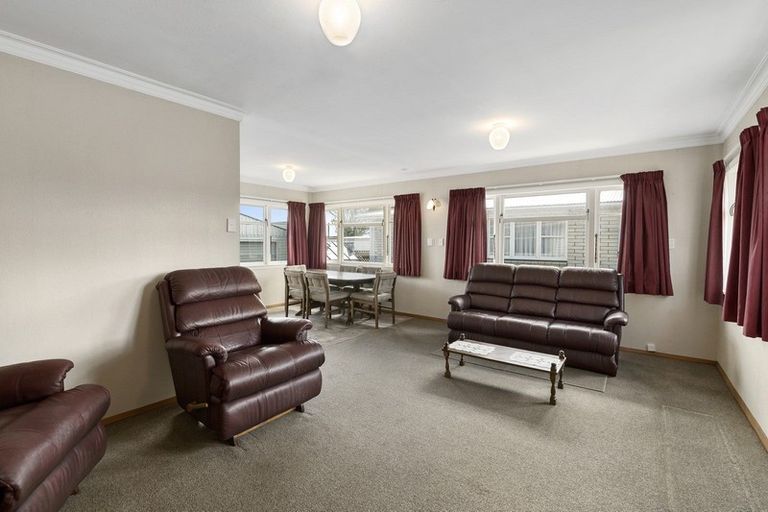 Photo of property in 9 Bowen Street, Levin, 5510