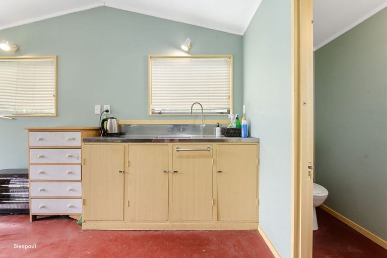 Photo of property in 16 Walsh Street, Forest Lake, Hamilton, 3200